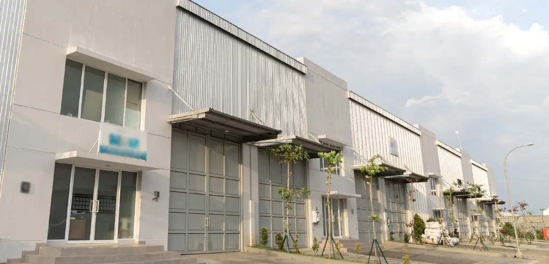 Titanium Smart Warehouse